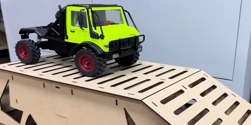 MN333 RC CAR green-3