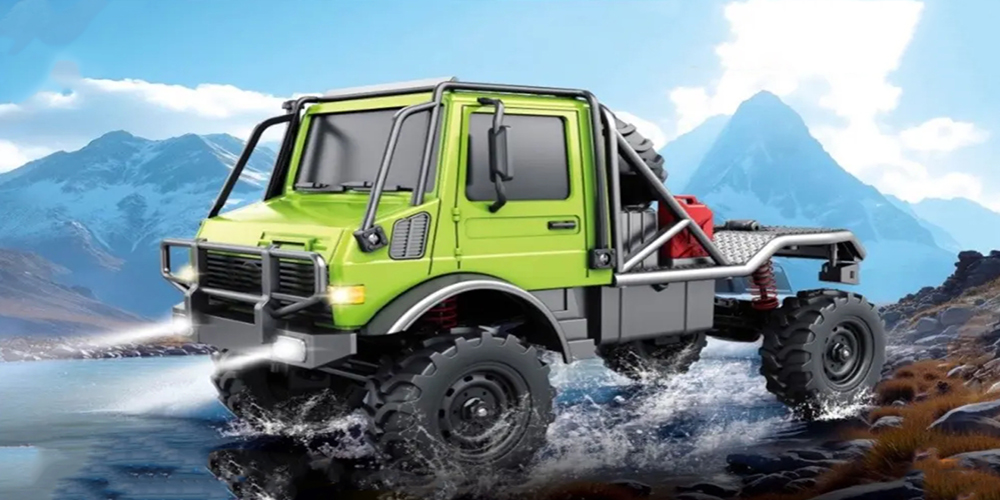 MN MODEL MN333 RC CAR green